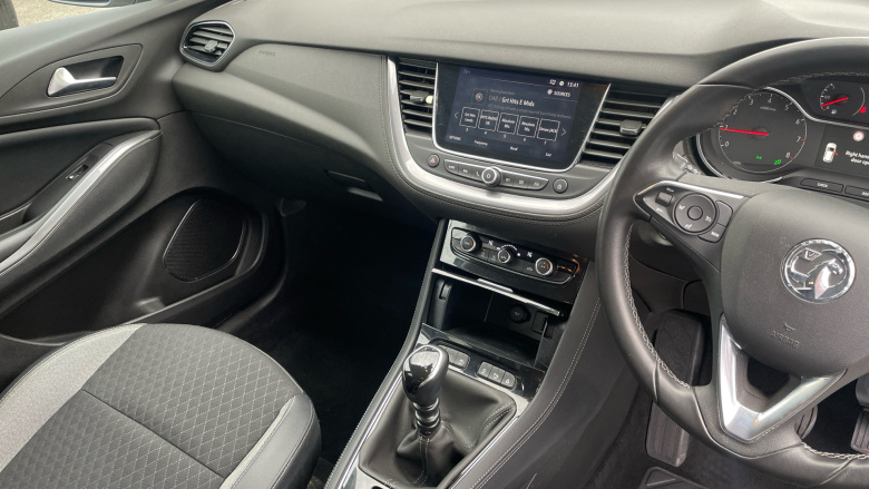 Vauxhall Grandland X 1.2 Turbo Tech Line Nav 5dr Petrol Hatchback